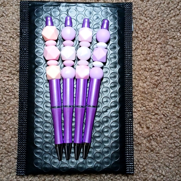 One of a kind custom beadable pens. - Picture 1 of 5